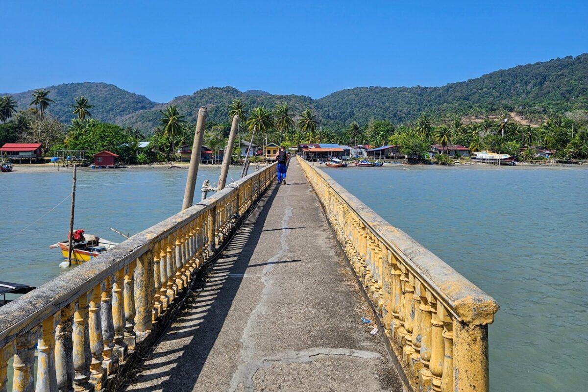 Pier at Selat Bagan Nyior village on Pulau Dayan bunting