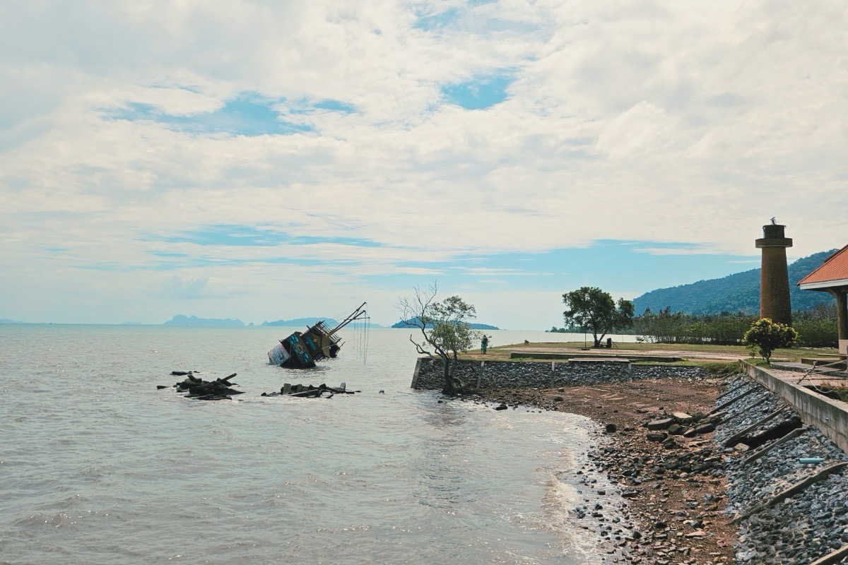 Ship Wreck on the east coast of Koh Lanta Thailand